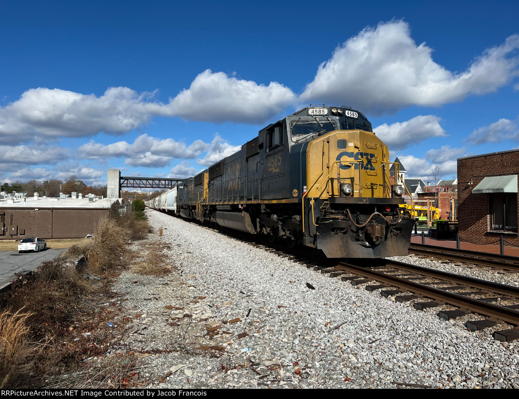 CSX 4585